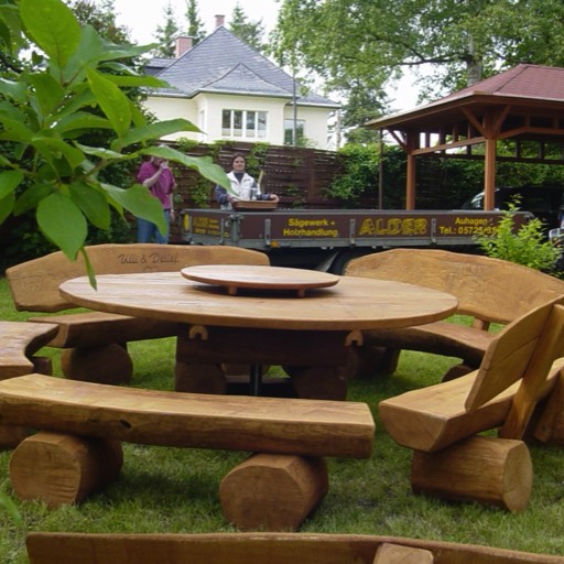 Gartenbänke mit Tisch aus Eichenholz