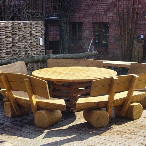 Gartenbänke mit Tisch aus Eichenholz
